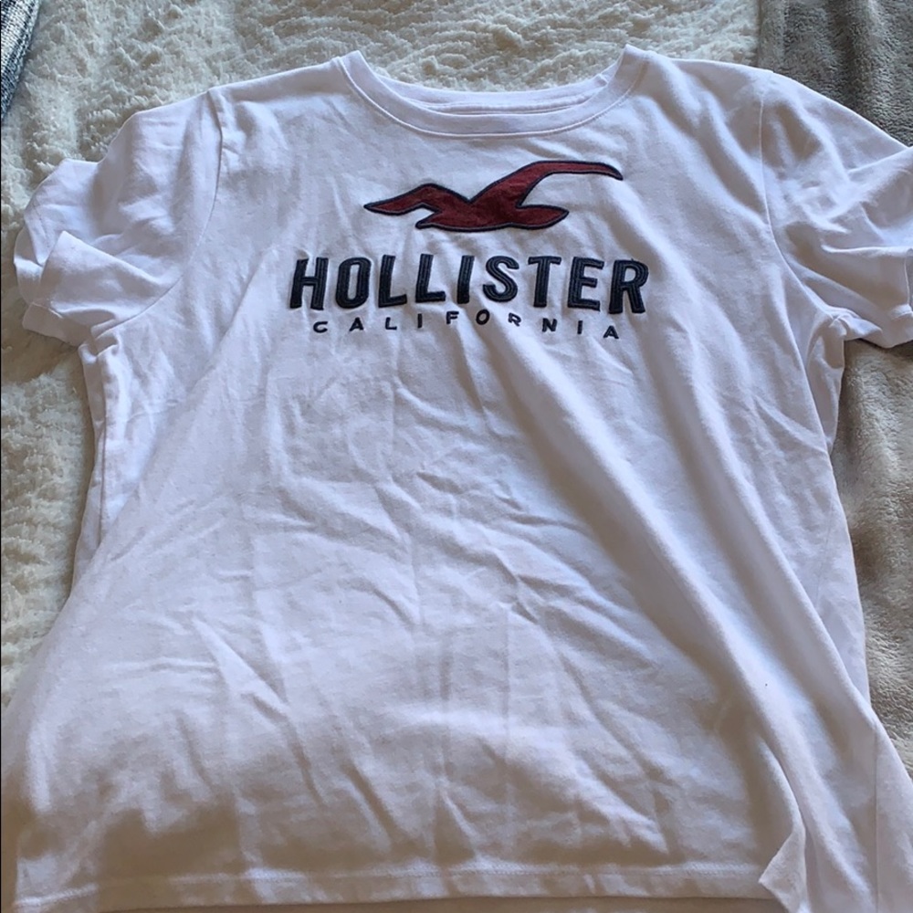 Hollister T-Shirt